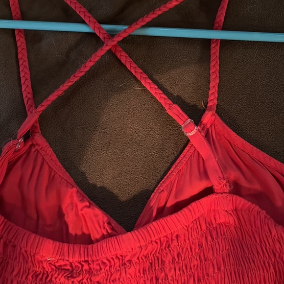 Cross back red dress - Picture 5 of 6